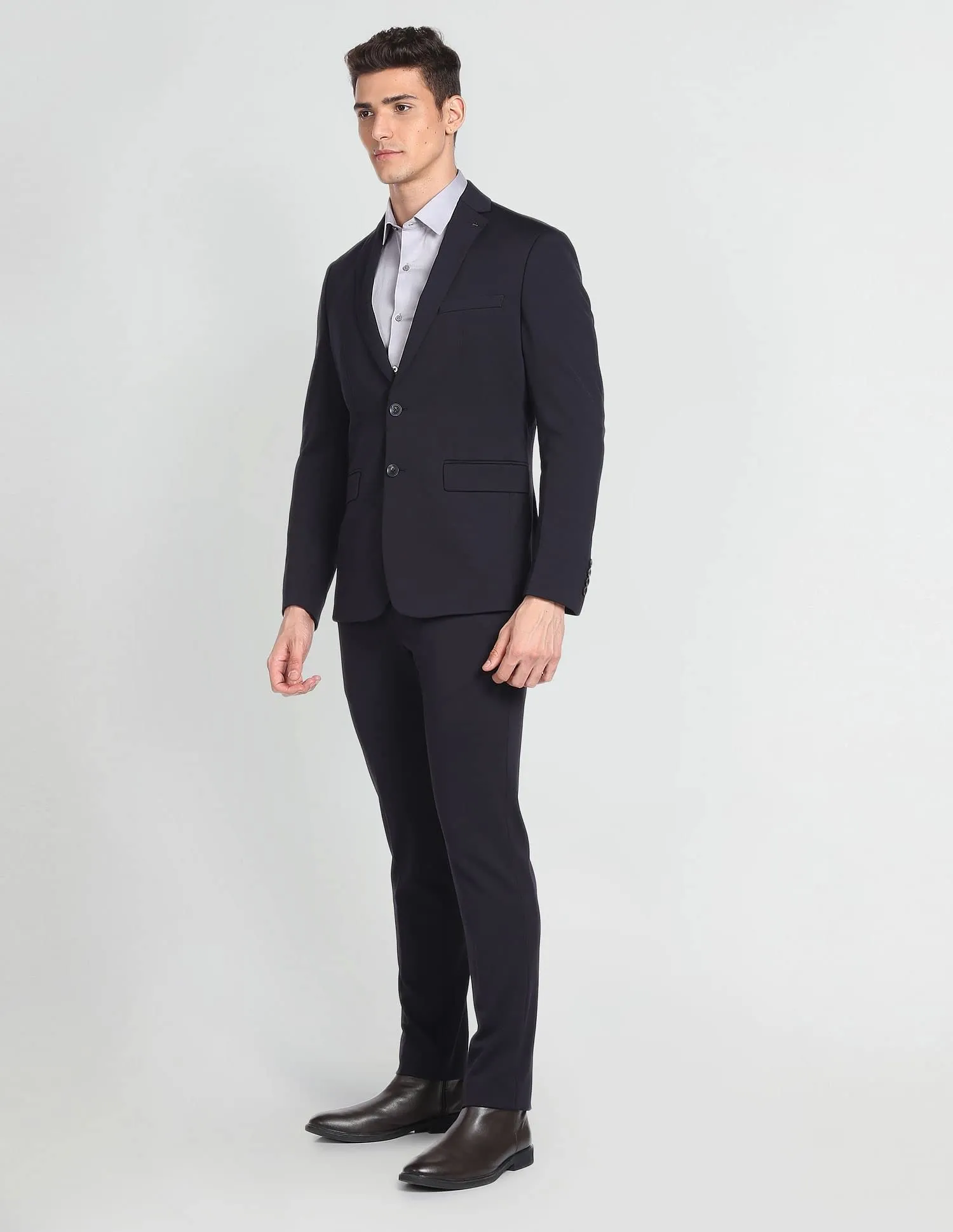 Arrow Men's Nylon Zero Calorie Slim Fit Knit Suit (ARAFSU5582_Navy