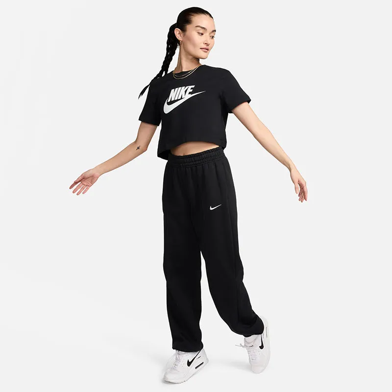 Nike Women's Sportswear Essential Cropped T-Shirt