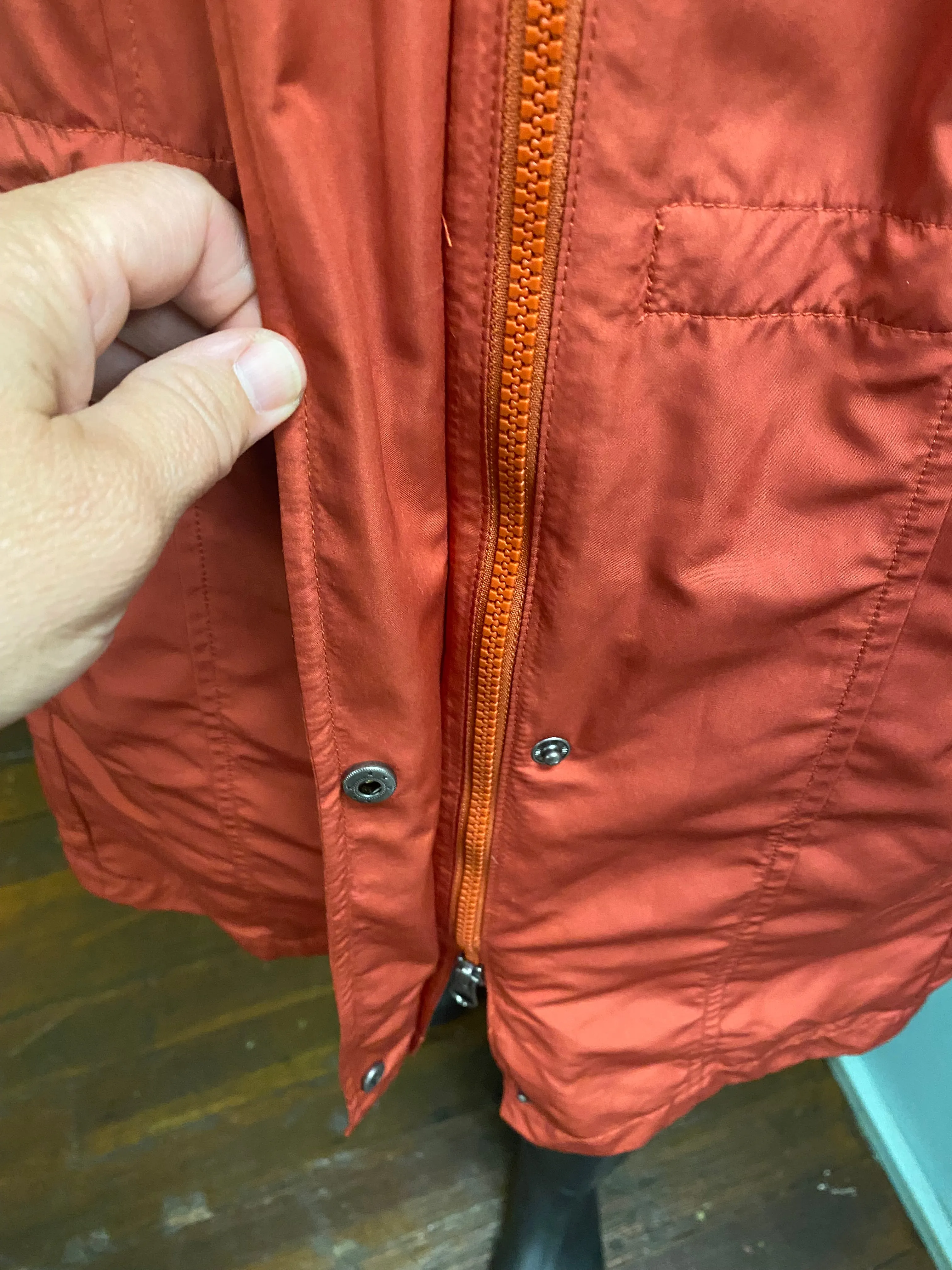 Orvis Red Jackets, Medium