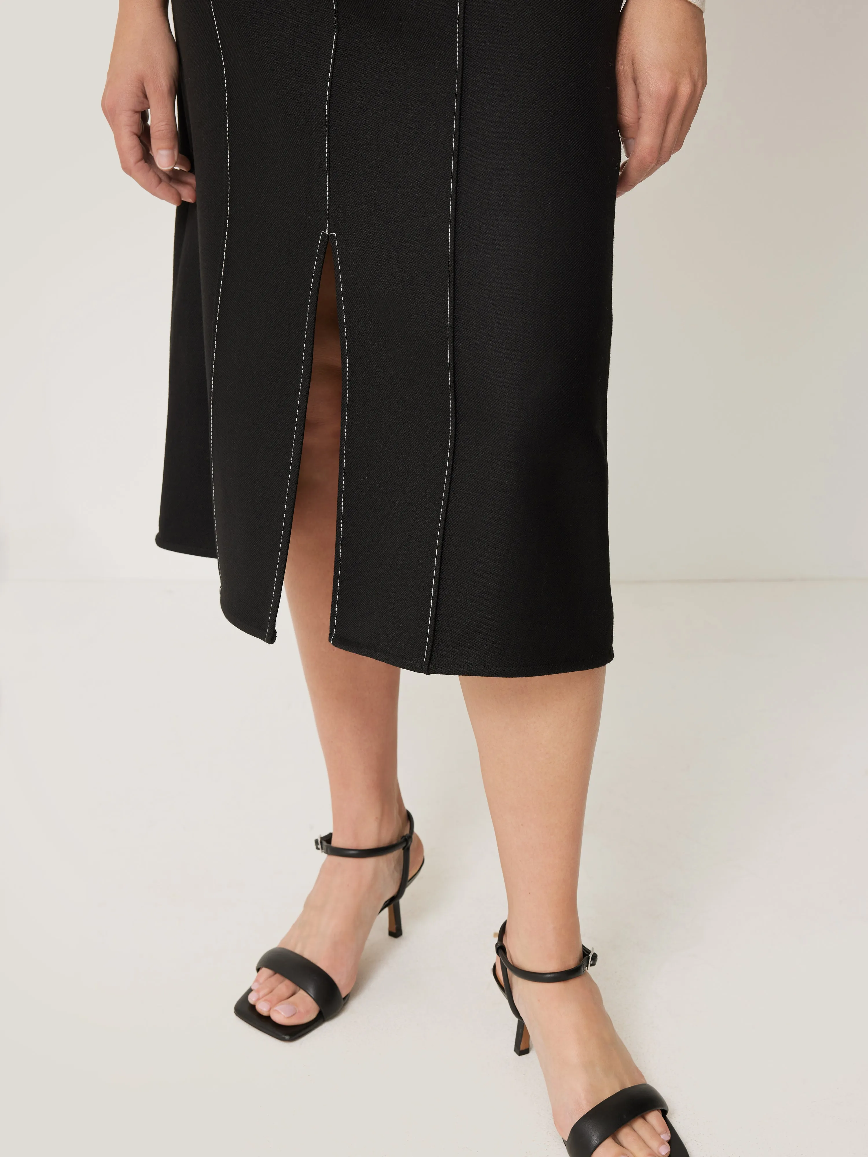 Seamed Detail A Line Skirt | Black