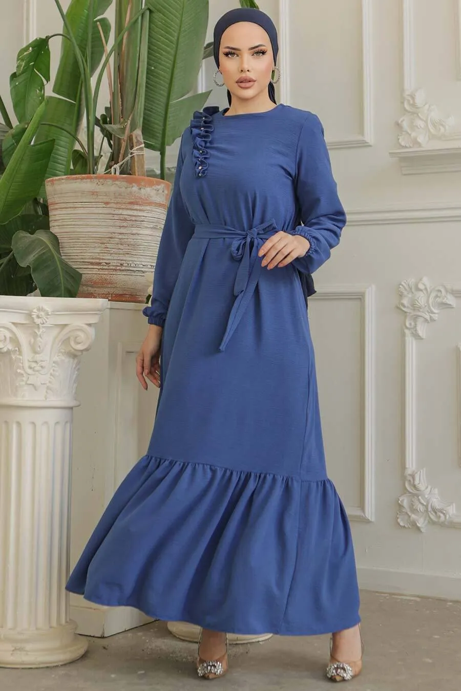 Tanya Long Maxi Dress With Ruffle Design - Waist Belt