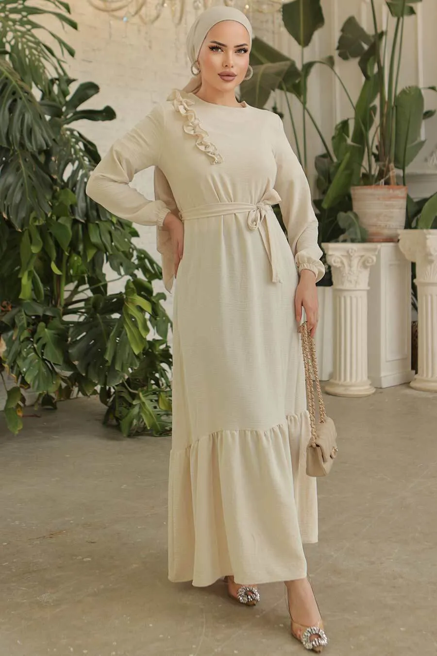 Tanya Long Maxi Dress With Ruffle Design - Waist Belt